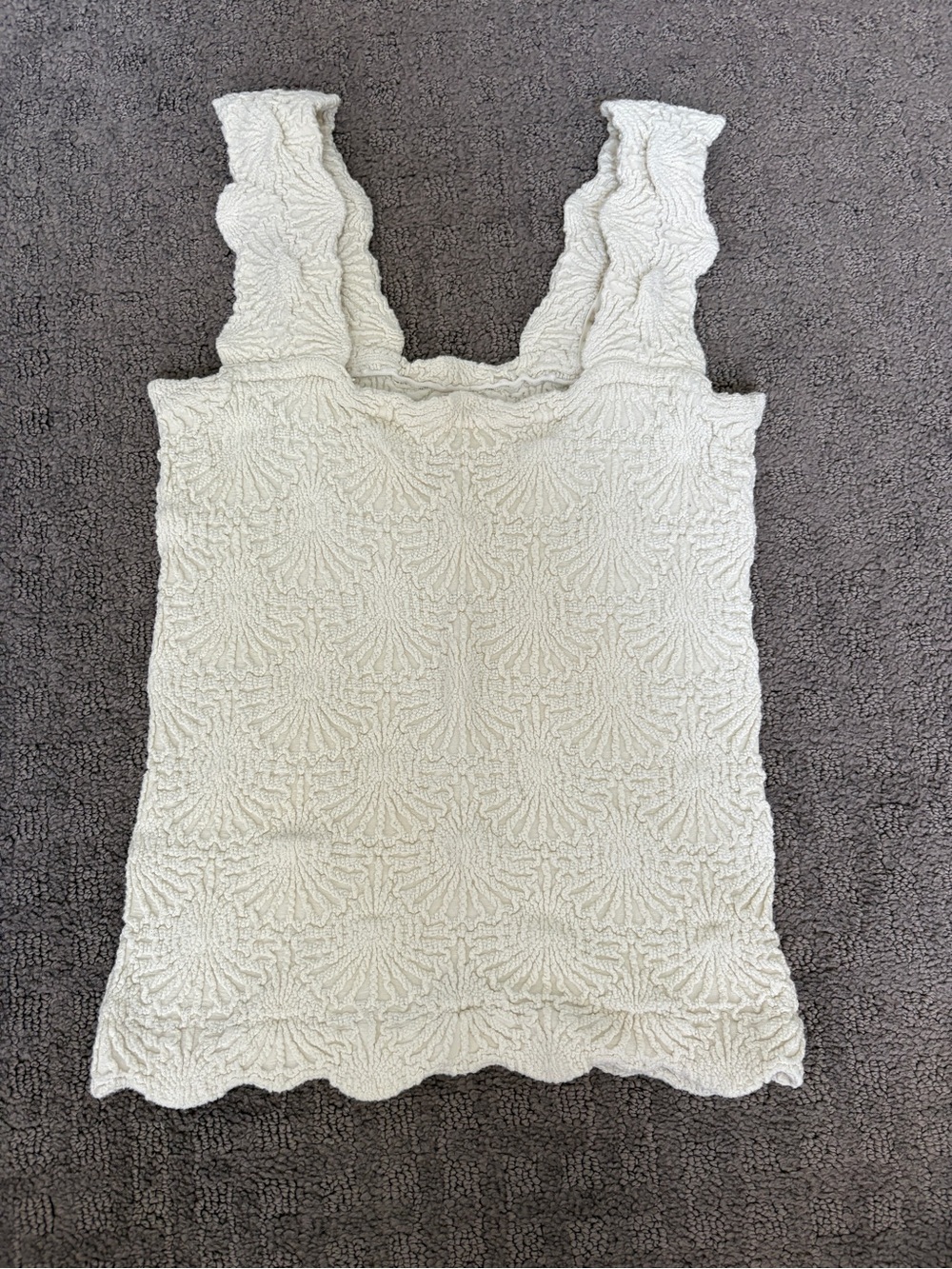 Free People Cream Textured Ruffled-Strap Tank